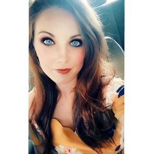 Meet your Posher, Katelyn